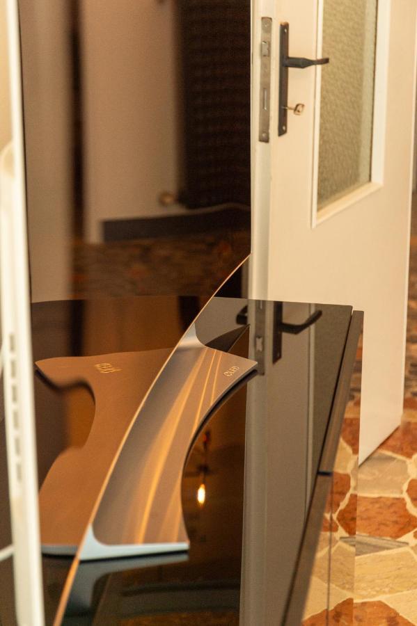 Ca Glera - Vintage Design Apartment Revine Lago Exterior foto